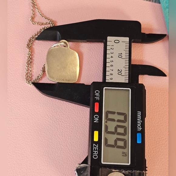 ✨ Tiffany & Co. Cushion Tag Vintage Necklace Sterling 925 Rare Engravable✨ - Picture 12 of 17